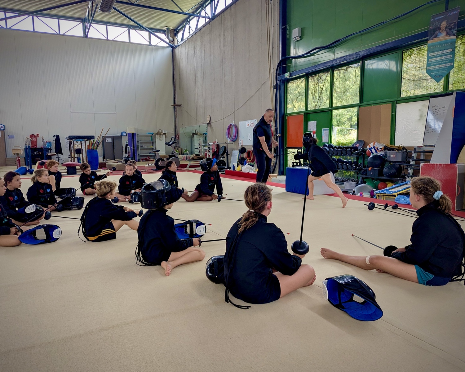 Atelier Escrime durant le stage de Gymdans de Francheville