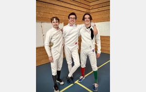 Les M17 : Louis Charmentant, Maël Bernard et Théolan Vildrac. Fête de l'épée - St Foy - 2025