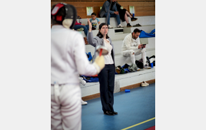 Noémie Reocreux en plein arbitrage - Fête de l'épée - St Foy - 2025