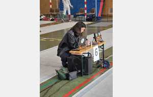 Noémie Reocreux en plein arbitrage - Annonay 2025.