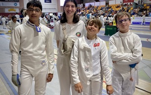 Les M13 au Challenge de France : Raphaël Chaverot, Pierre Wiatr, Clément Roux (M11) - Accompagné par leur coach Noémie Reocreux - Epinal 2025.