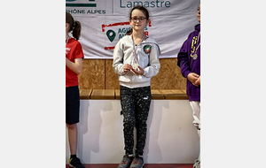 Olivia Michel termine 9eme pour sa 1er compétition en M11. - Lamastre 2025.