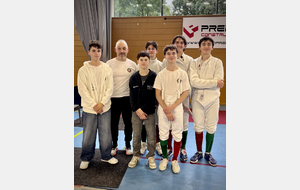 Le Groupe au complet : Timothée Maes, Guillaume Gillet, Arthur Chevalerias, Loucian Lancial, Antoine Marseille, Théolan Vildrac et Ethan Broggini - Privas 2025.