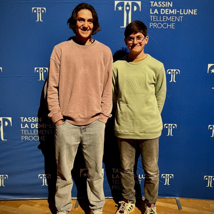 Théolan Vildrac et Loucian Lancial lors de la remise des récompenses sportives 2024.