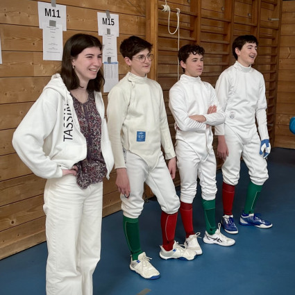 Noémie Réocreux, et les M15 : Loucian Lancial, Timothée Maës et Ethan Broggini.- Fête de l'épée EOL - 2025.
