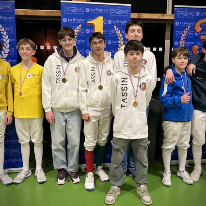 Les M15 (Loucian, Raphaël, Ethan et Arthur) sacrés champions AURA par Equipes - Corbas 2026.